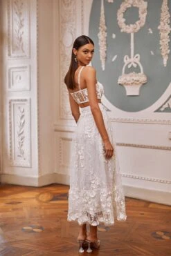 Aella - White 7 Aella - White -Alamour The Label Shop 15 16897a45 fae7 4bf4 b61f 47c36bb0e1df