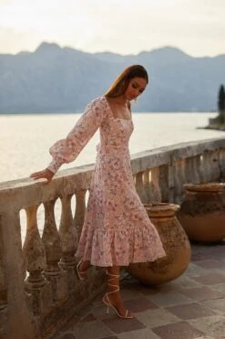 Sanela Dress -Alamour The Label Shop 3 17313607 a97f 48c3 8fec 4c021aa321e5