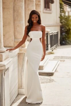 Arwen - White -Alamour The Label Shop 40 912f6001 3fec 4ad5 a46b 94085cbad1f9