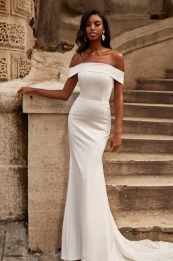 Crystal Gown -Alamour The Label Shop 6 94f2f44d 676a 4673 a5a9 17de1ad937c0