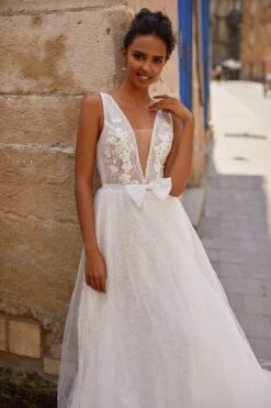 Martha Gown -Alamour The Label Shop 70 0f639197 4177 4cc4 8171 e5b1b50bd717