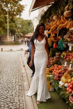 Sabrina - White -Alamour The Label Shop 81 7ee1d1cd 9597 4435 a68c 49b783f8a5d8