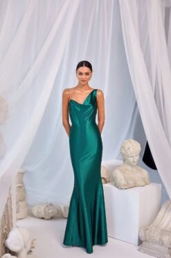 Olimpia - Emerald -Alamour The Label Shop 8 eeFH705ece c702 4056 8d3c 664b94257b23 1600x 1ebaec84 9683 42d6 8509 8d1f5fb52a31